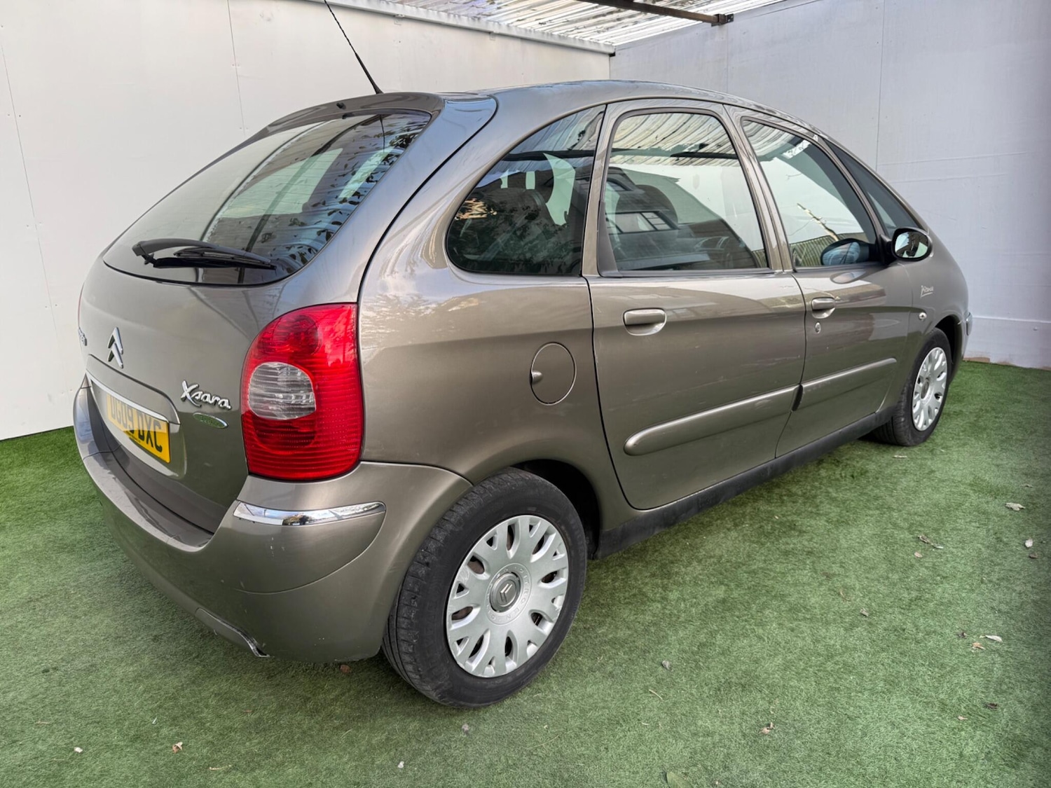Used Citroen Xsara Picasso 2009 for sale - 76377803: Photo 6