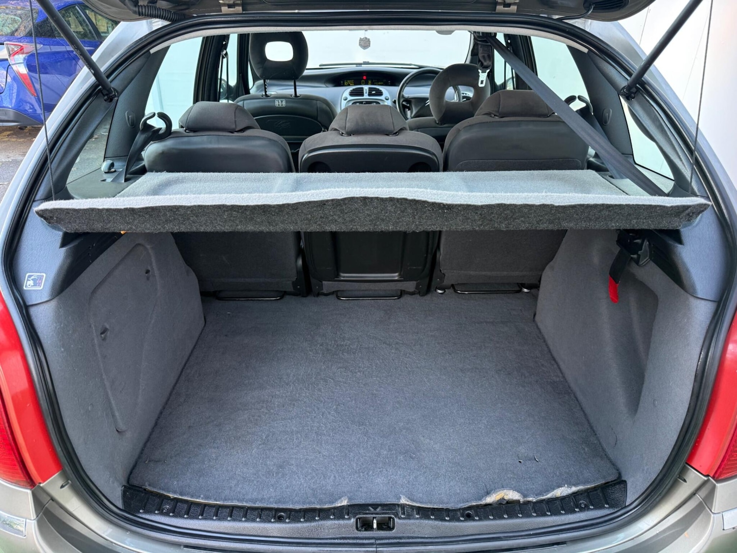 Used Citroen Xsara Picasso 2009 for sale - 76377803: Photo 8