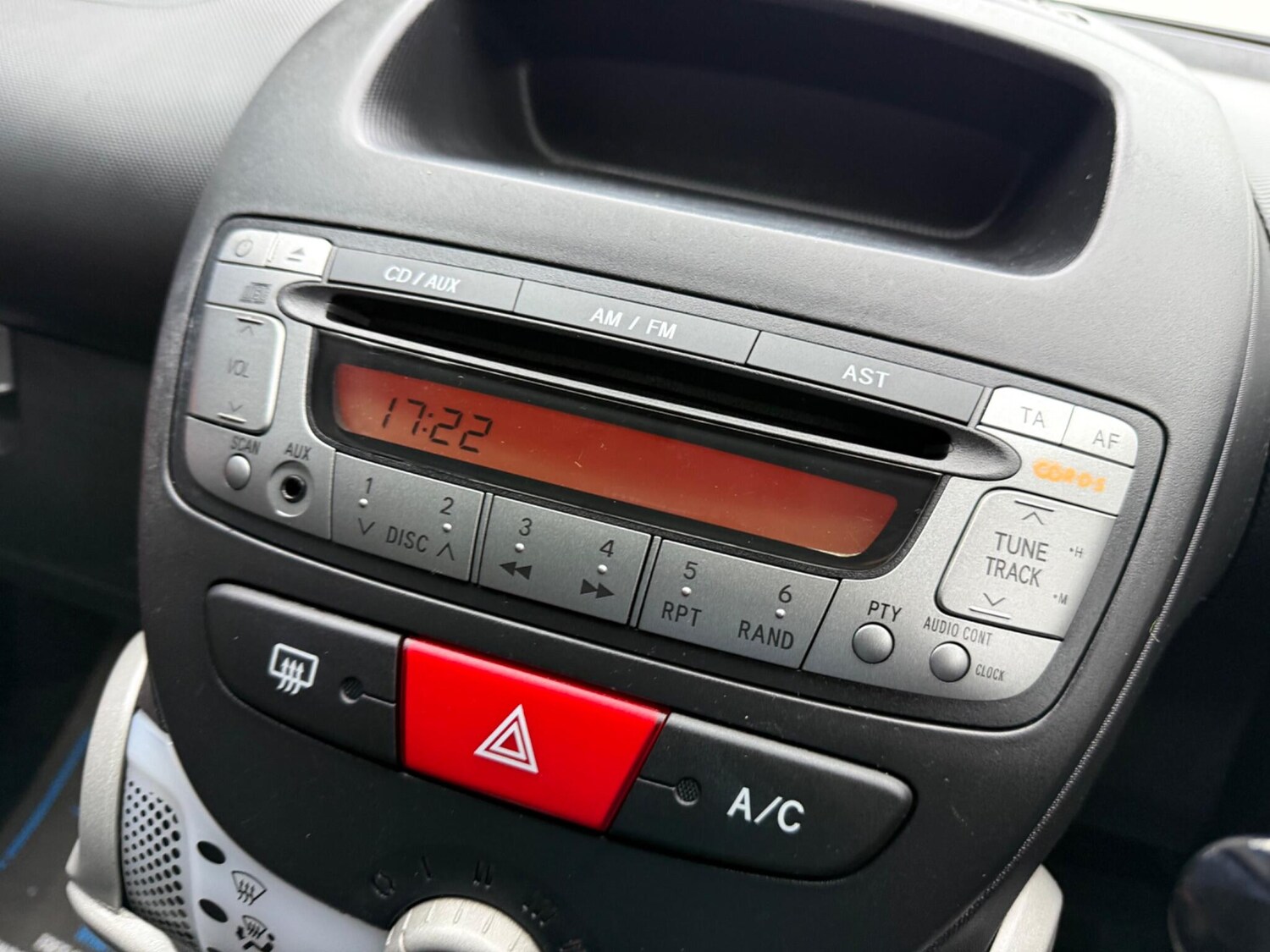 Used Toyota AYGO for sale - 77682955: Photo 42