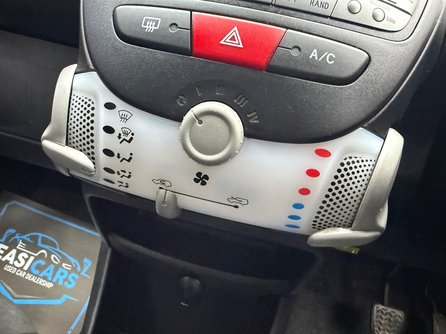 Used Toyota AYGO for sale - 77682955: Photo 43