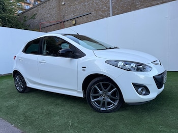 Used Mazda Mazda2 2013 for sale - 76013177: Photo