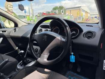 Used Peugeot 308 2011 for sale - 75199766: Photo