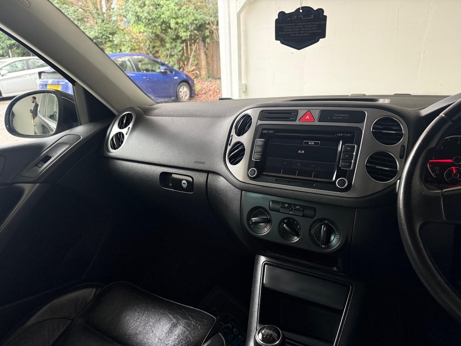 Used Volkswagen Tiguan 2009 for sale - 76800971: Photo 50