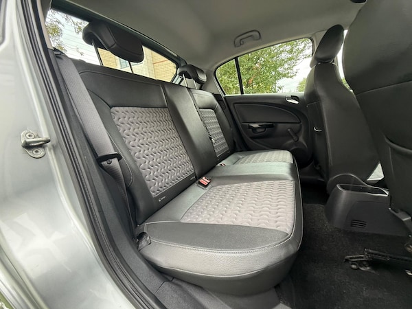 Used Vauxhall Corsa 2013 for sale - 76188800: Photo 20