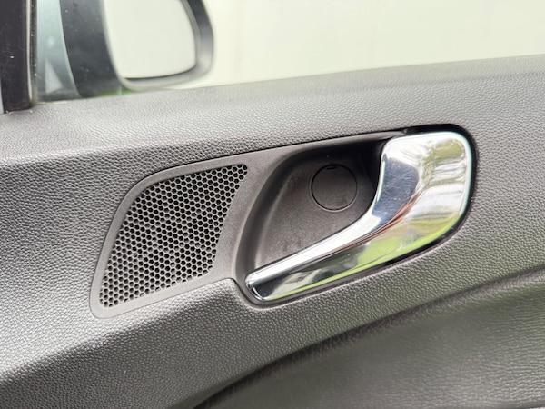 Used Vauxhall Corsa 2013 for sale - 76188800: Photo 41