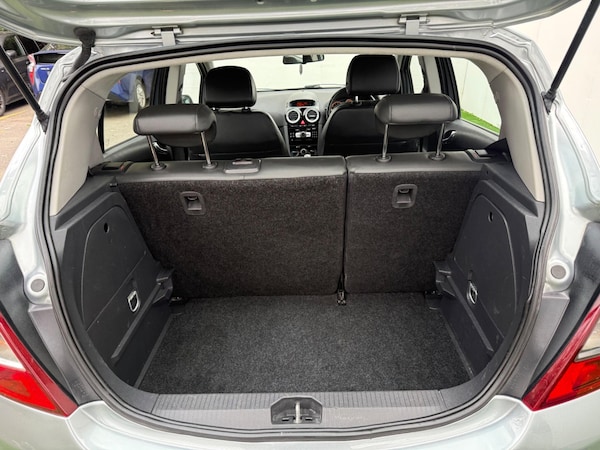 Used Vauxhall Corsa 2013 for sale - 76188800: Photo 8