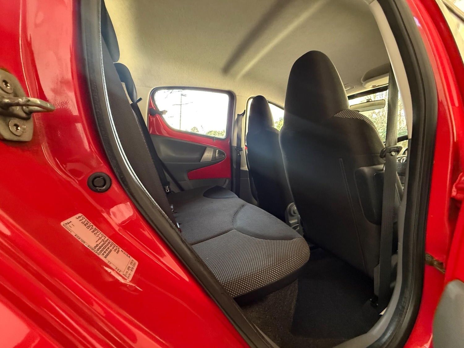 Used Toyota AYGO 2012 for sale - 77017067: Photo 19