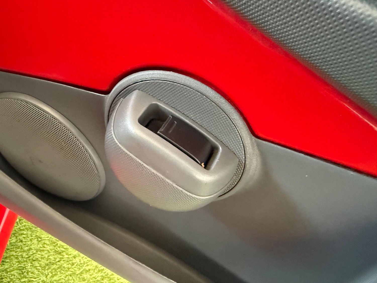 Used Toyota AYGO 2012 for sale - 77017067: Photo 38