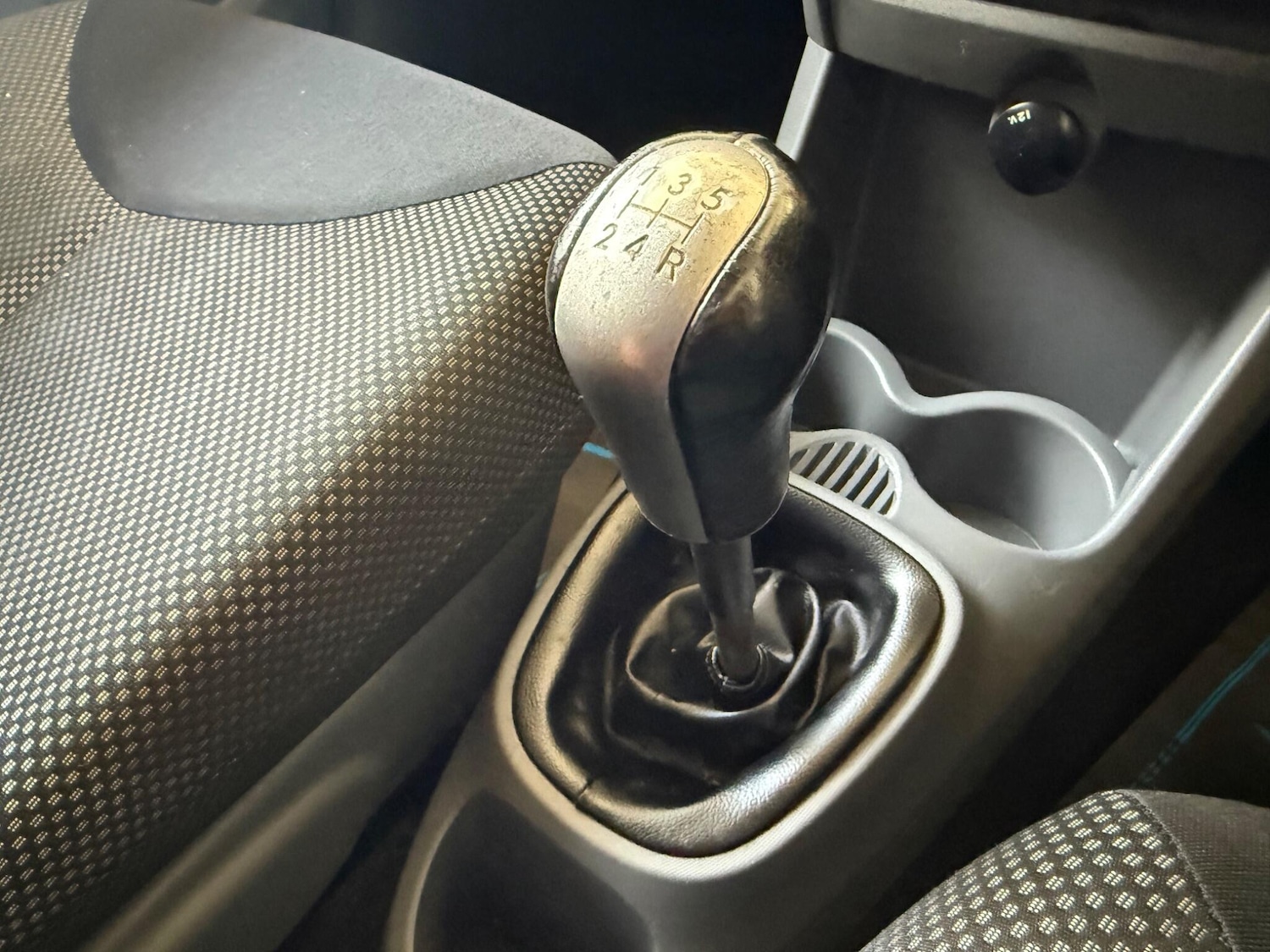 Used Toyota AYGO 2012 for sale - 77017067: Photo 46