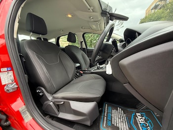 Used Ford Focus 2016 for sale - 75708652: Photo