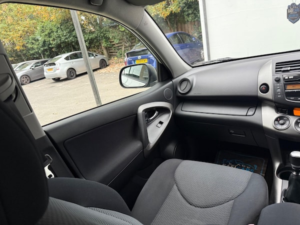 Used Toyota RAV4 2009 for sale - 76294765: Photo 38