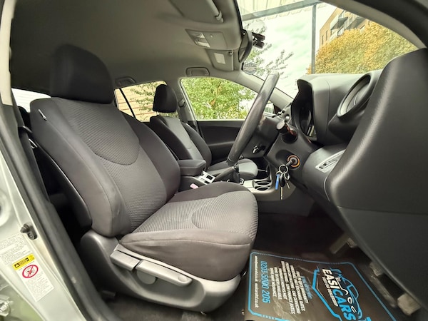 Used Toyota RAV4 2009 for sale - 76294765: Photo 3