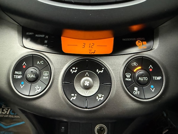 Used Toyota RAV4 2009 for sale - 76294765: Photo 45