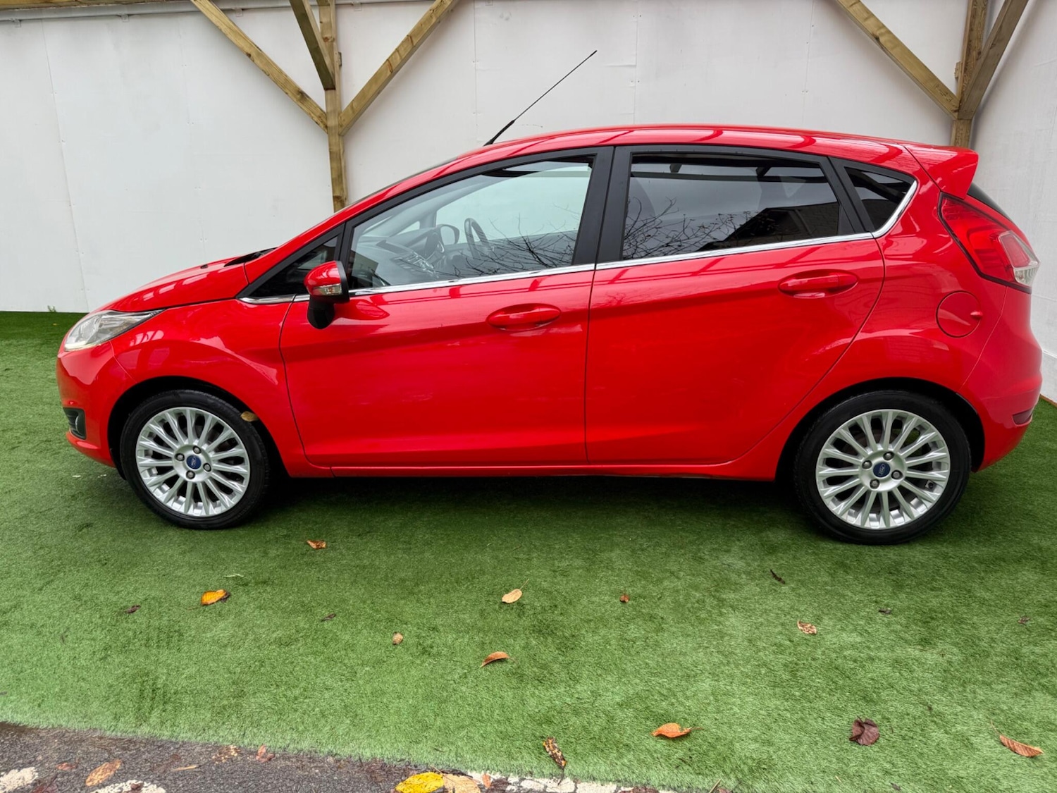 Used Ford Fiesta 2013 for sale - 76550817: Photo 10