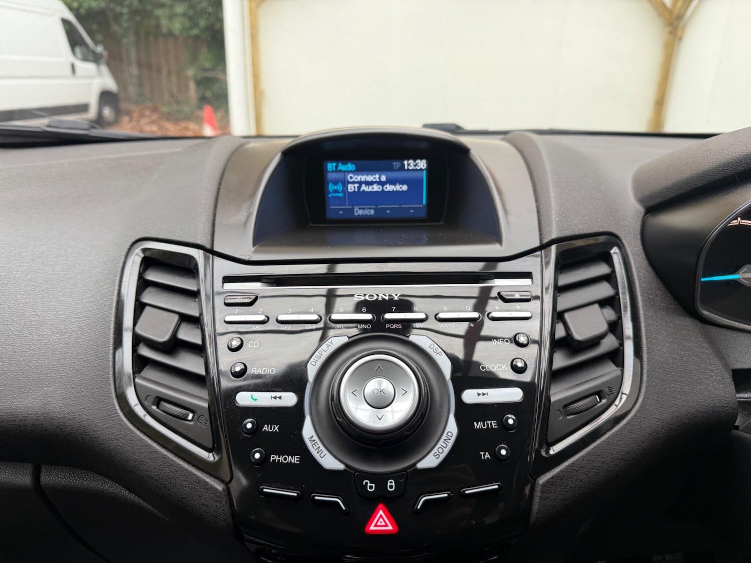 Used Ford Fiesta 2013 for sale - 76550817: Photo 28