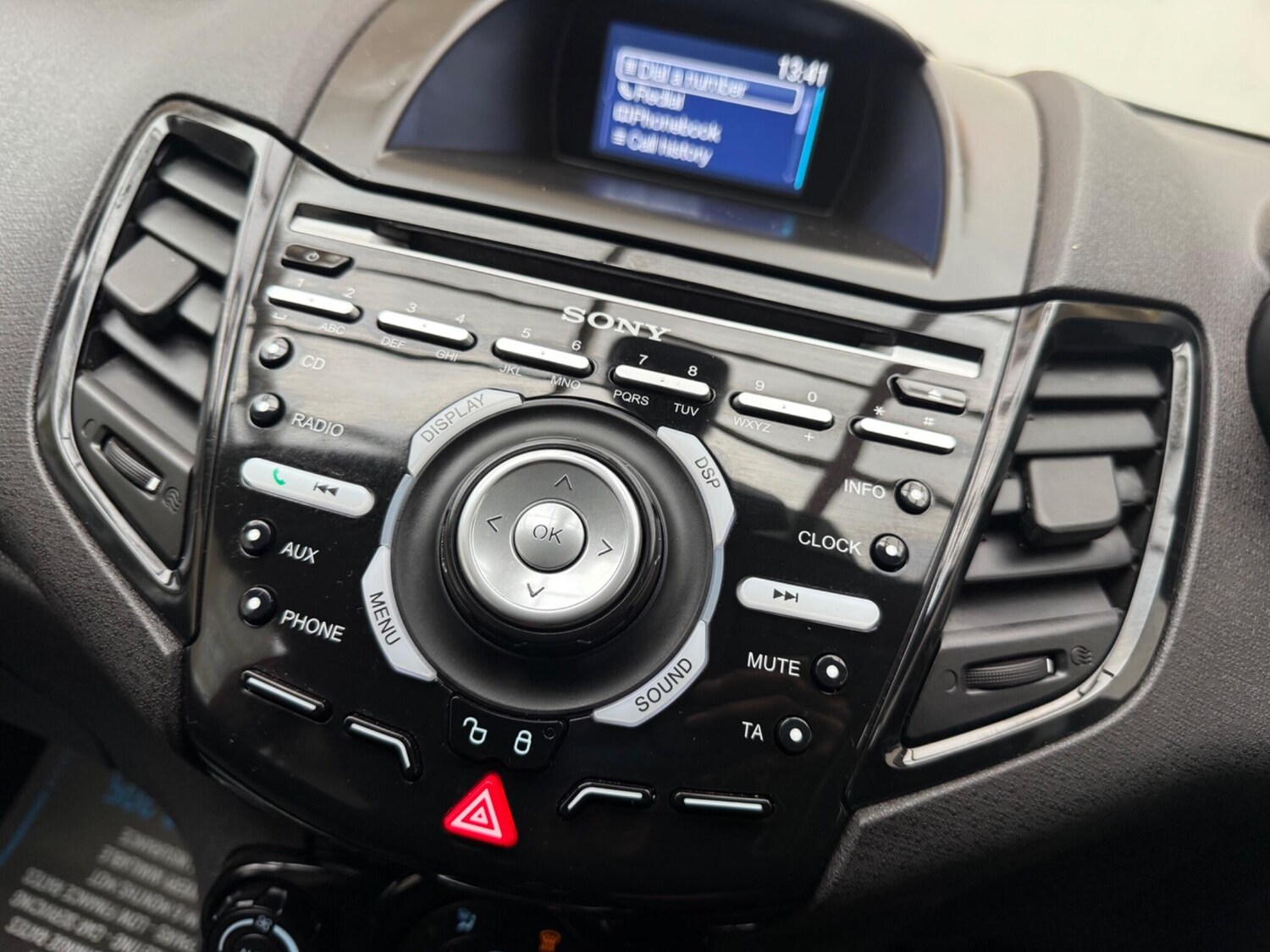 Used Ford Fiesta 2013 for sale - 76550817: Photo 48