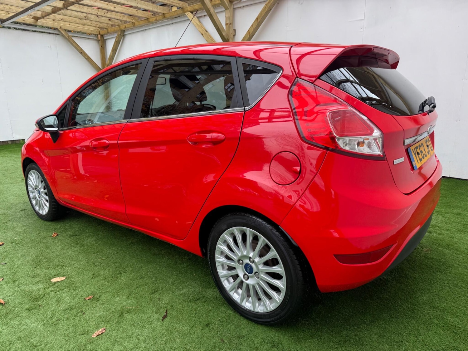 Used Ford Fiesta 2013 for sale - 76550817: Photo 9