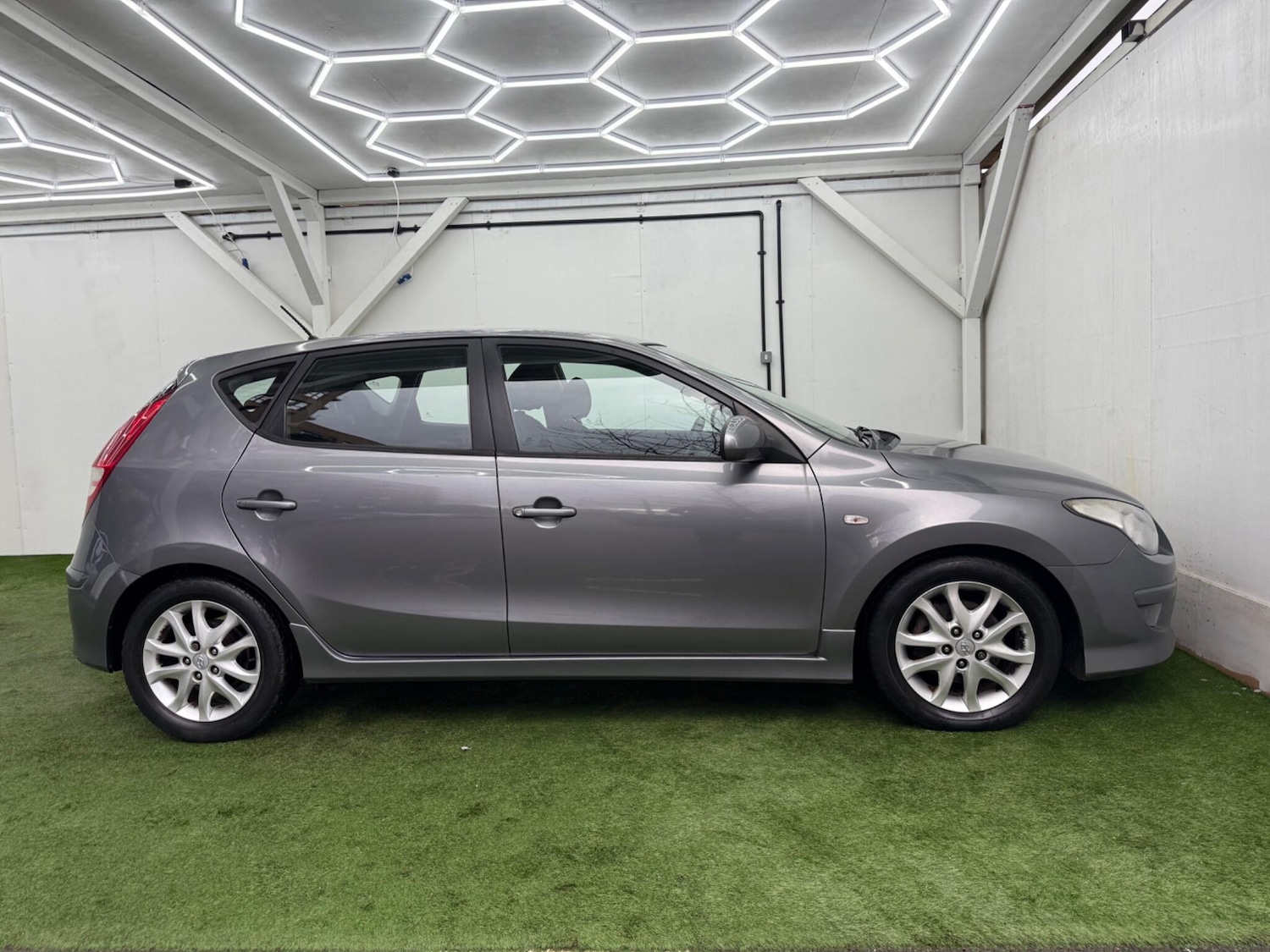 Used Hyundai i30 for sale - 77469275: Photo 2