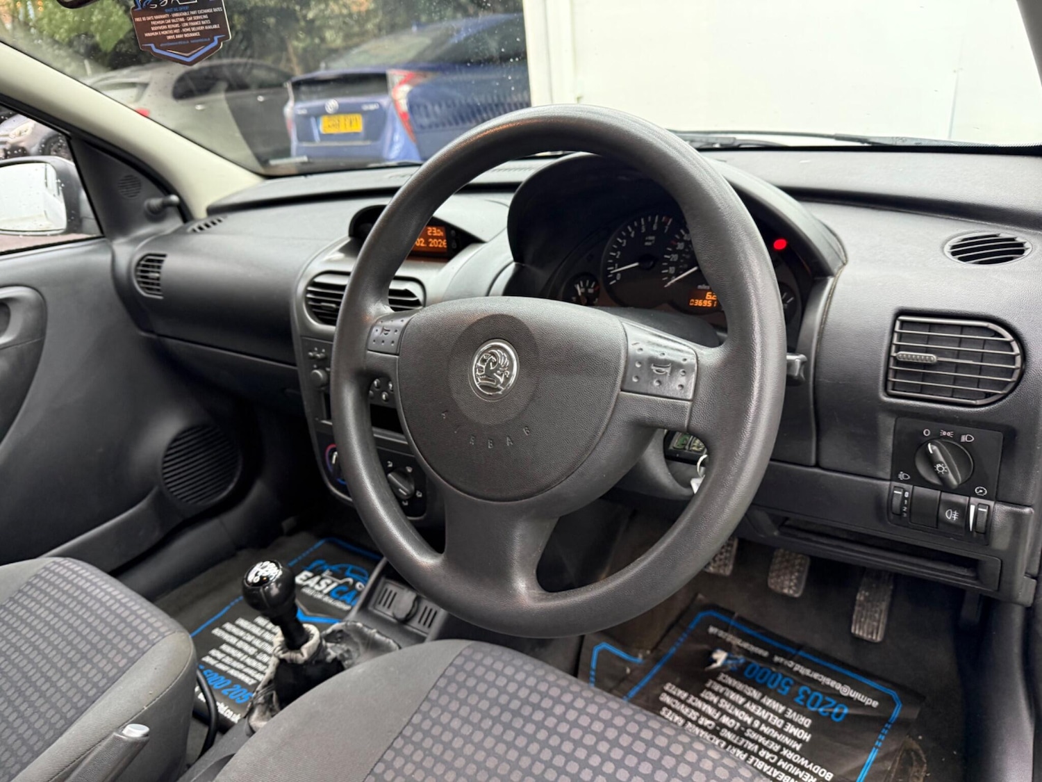 Used Vauxhall Corsa 2003 for sale - 77633219: Photo 3