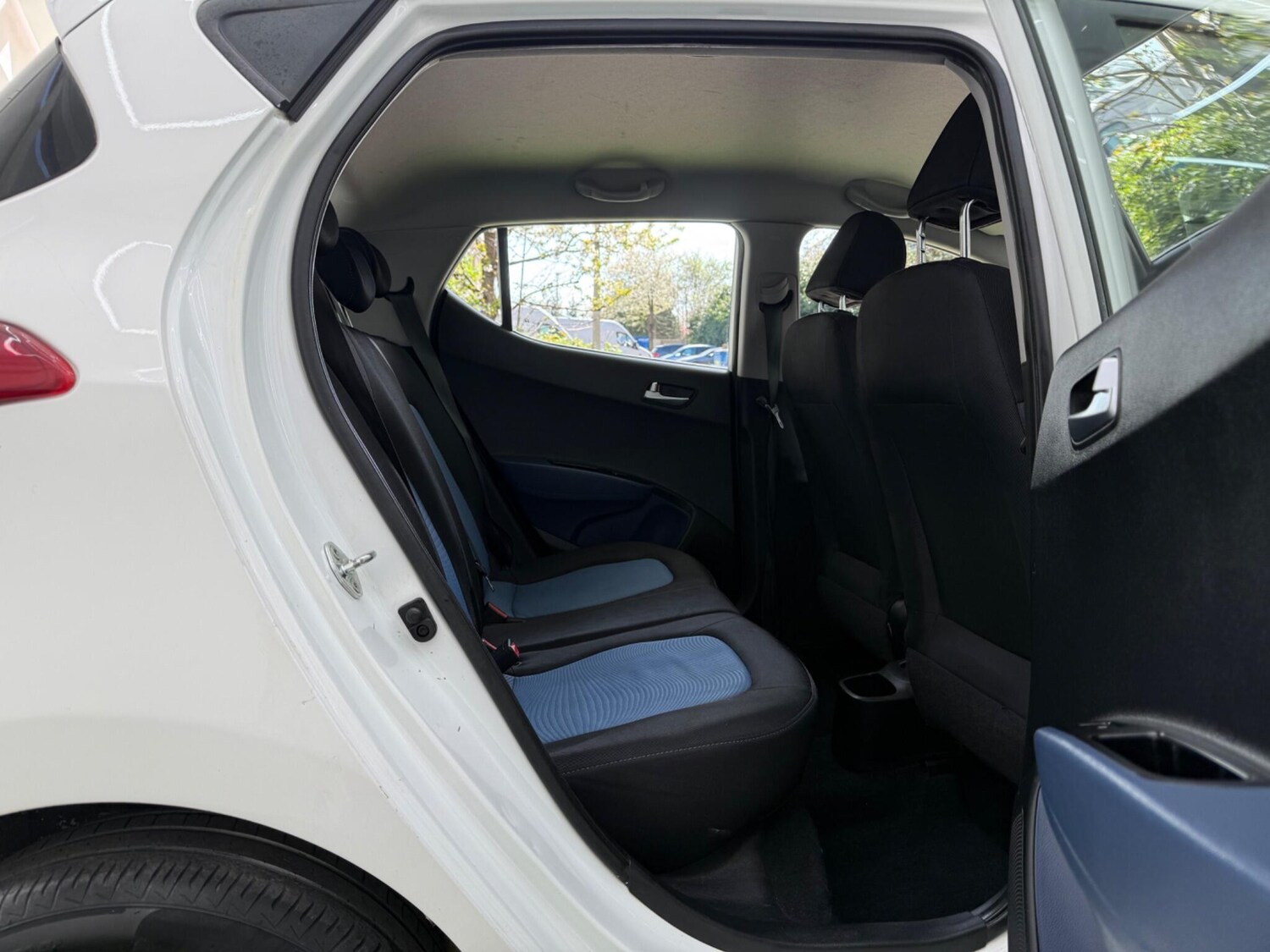 Used Hyundai i10 2015 for sale - 78157487: Photo 20