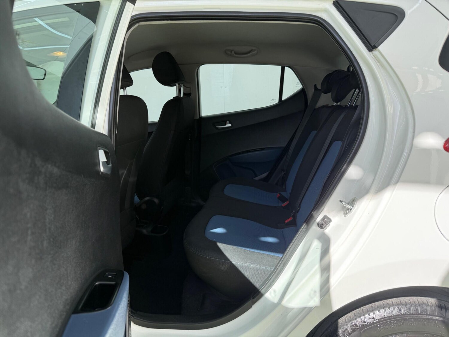 Used Hyundai i10 2015 for sale - 78157487: Photo 24