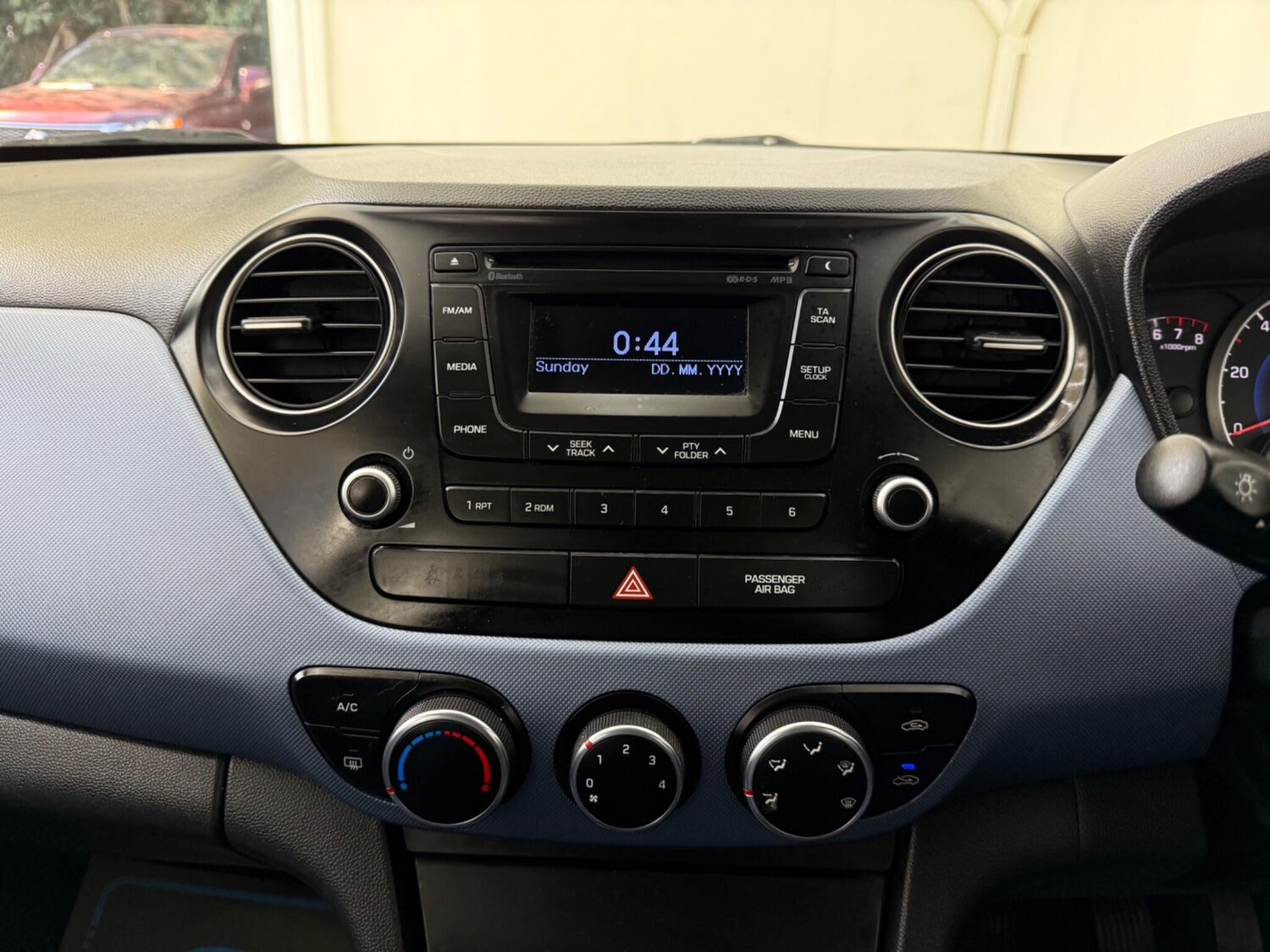 Used Hyundai i10 2015 for sale - 78157487: Photo 31