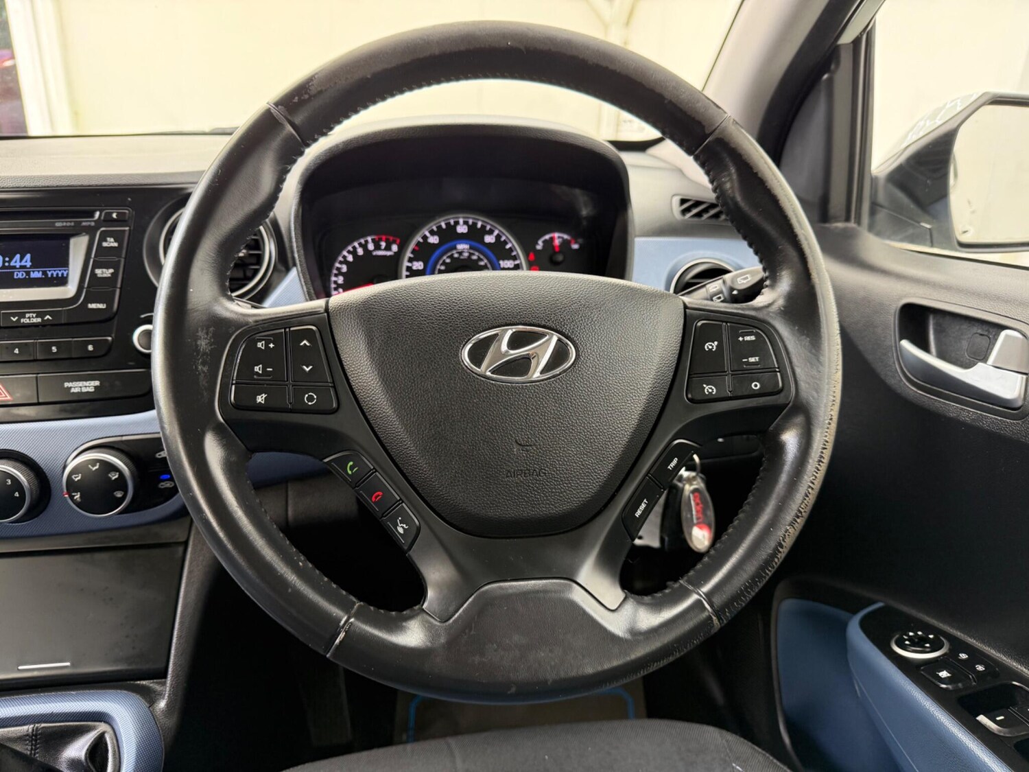 Used Hyundai i10 2015 for sale - 78157487: Photo 34