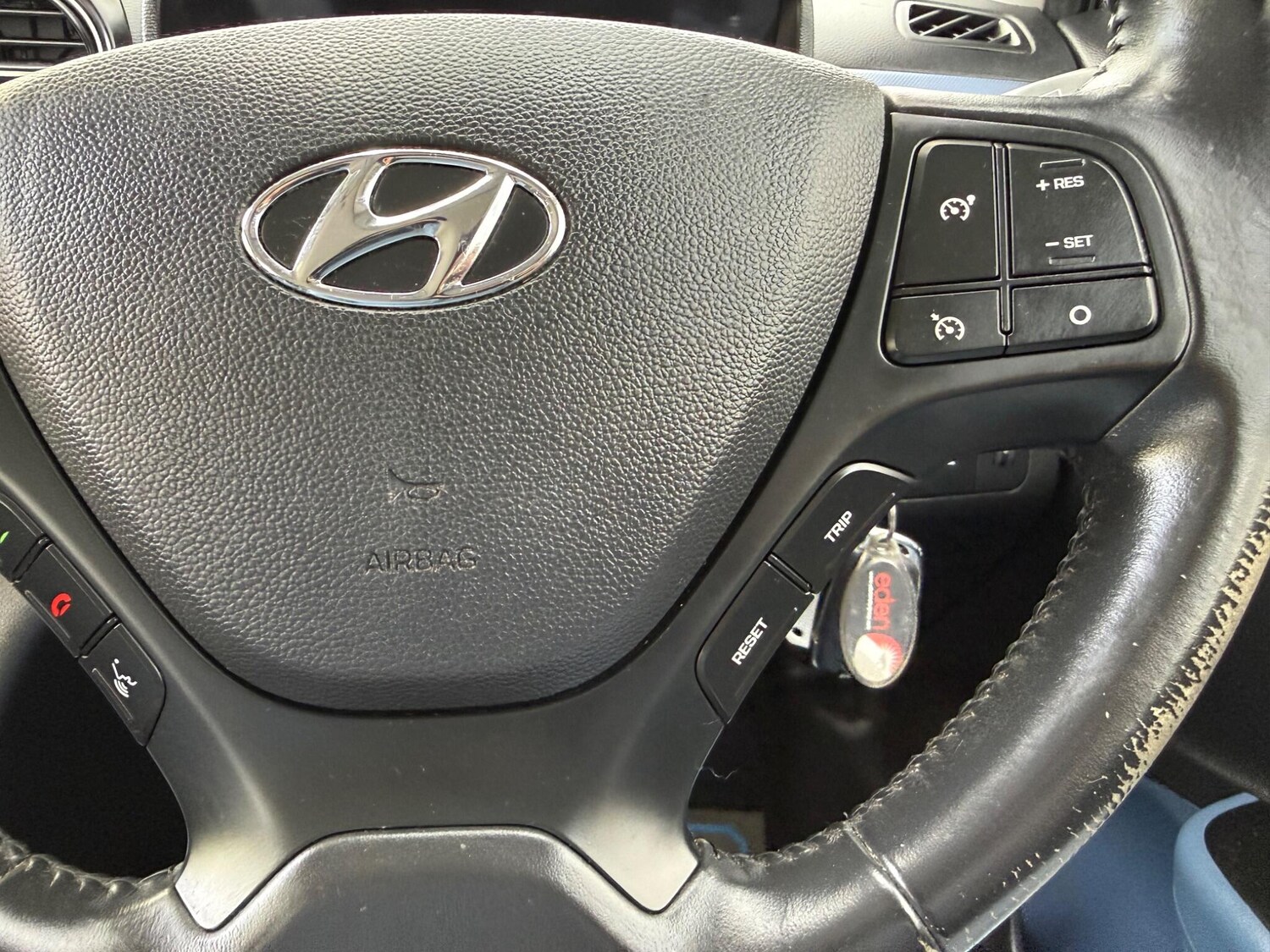 Used Hyundai i10 2015 for sale - 78157487: Photo 37