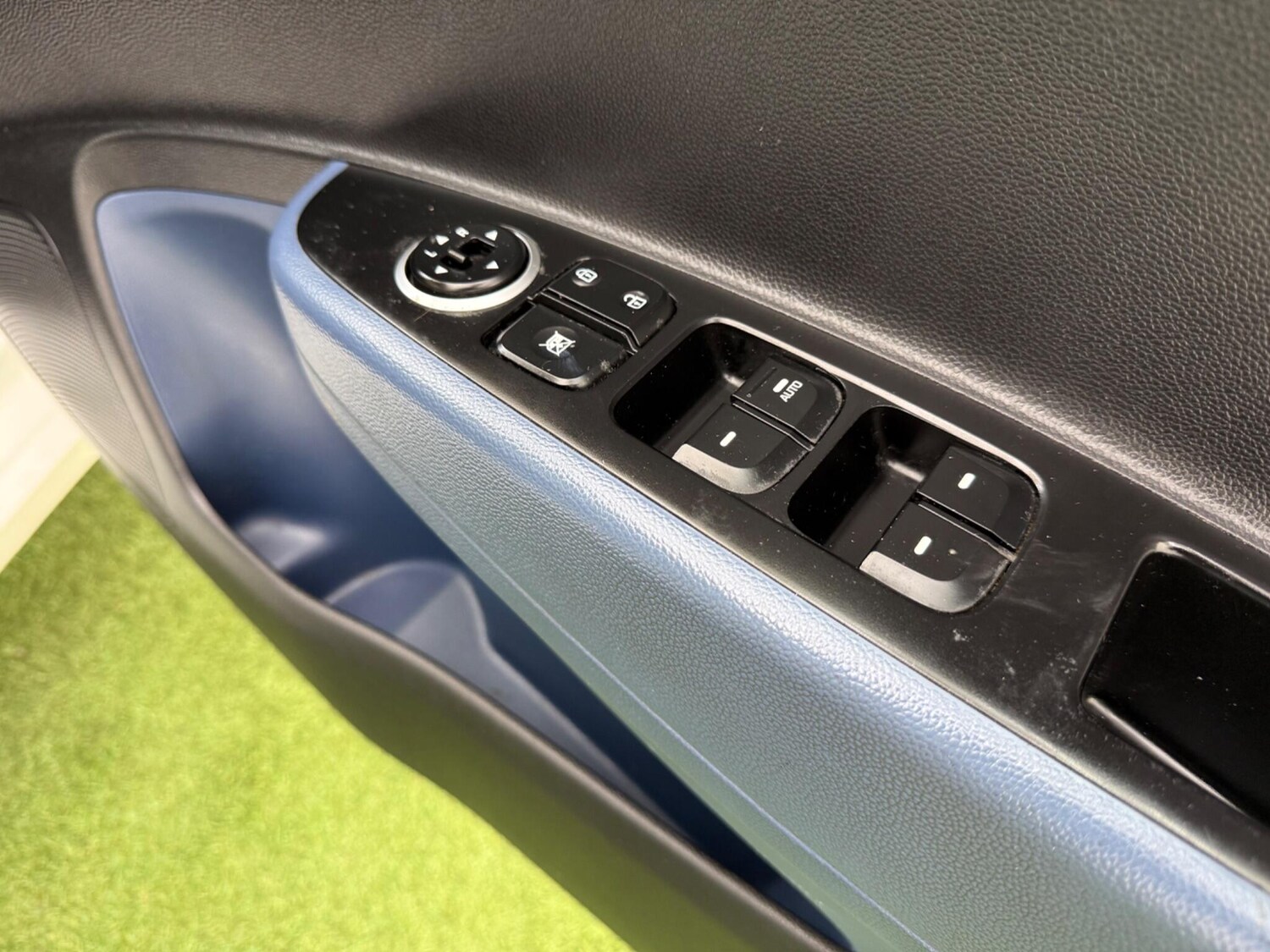 Used Hyundai i10 2015 for sale - 78157487: Photo 42