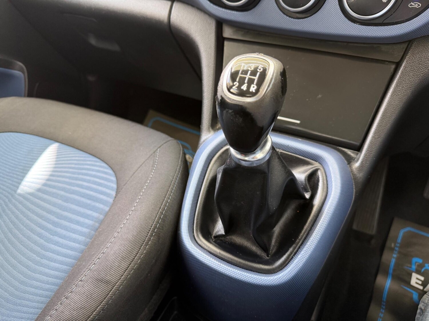 Used Hyundai i10 2015 for sale - 78157487: Photo 47