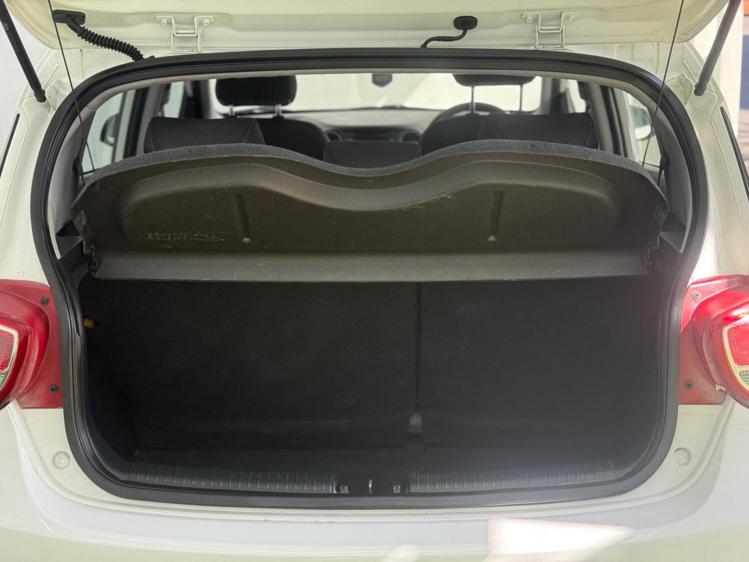 Used Hyundai i10 2015 for sale - 78157487: Photo 8