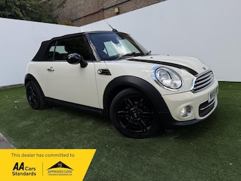 Used MINI Convertible 2015 for sale - 75588317: Photo