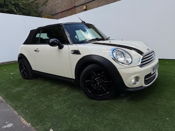 Used MINI Convertible 2015 for sale - 75588317: Photo