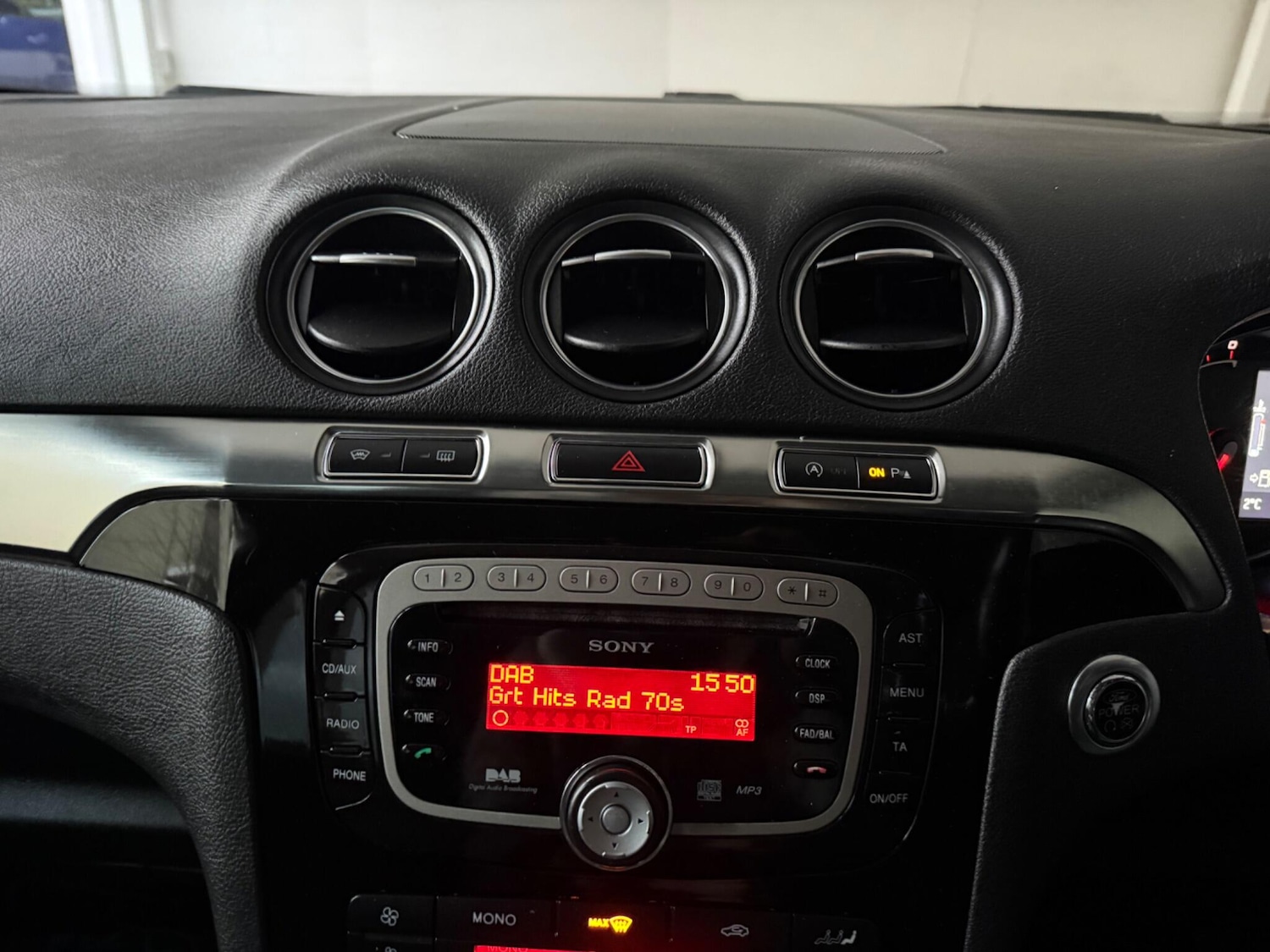 Used Ford Galaxy 2014 for sale - 77050001: Photo 32