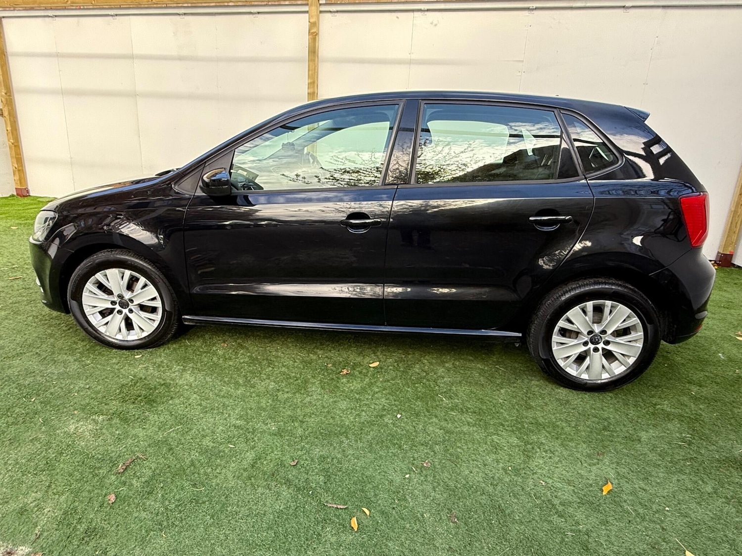 Used Volkswagen Polo for sale - 76485618: Photo 10