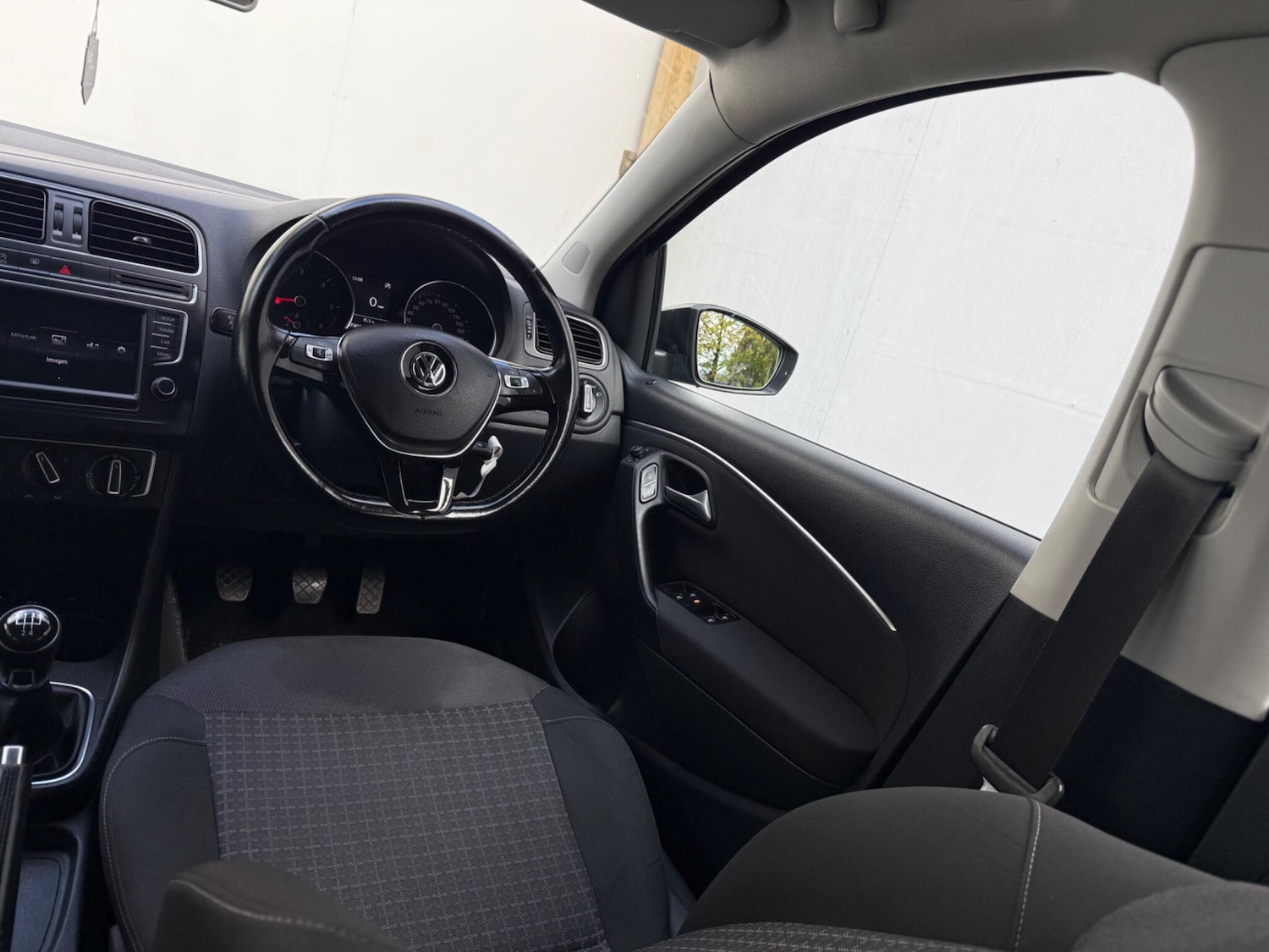 Used Volkswagen Polo for sale - 76485618: Photo 39