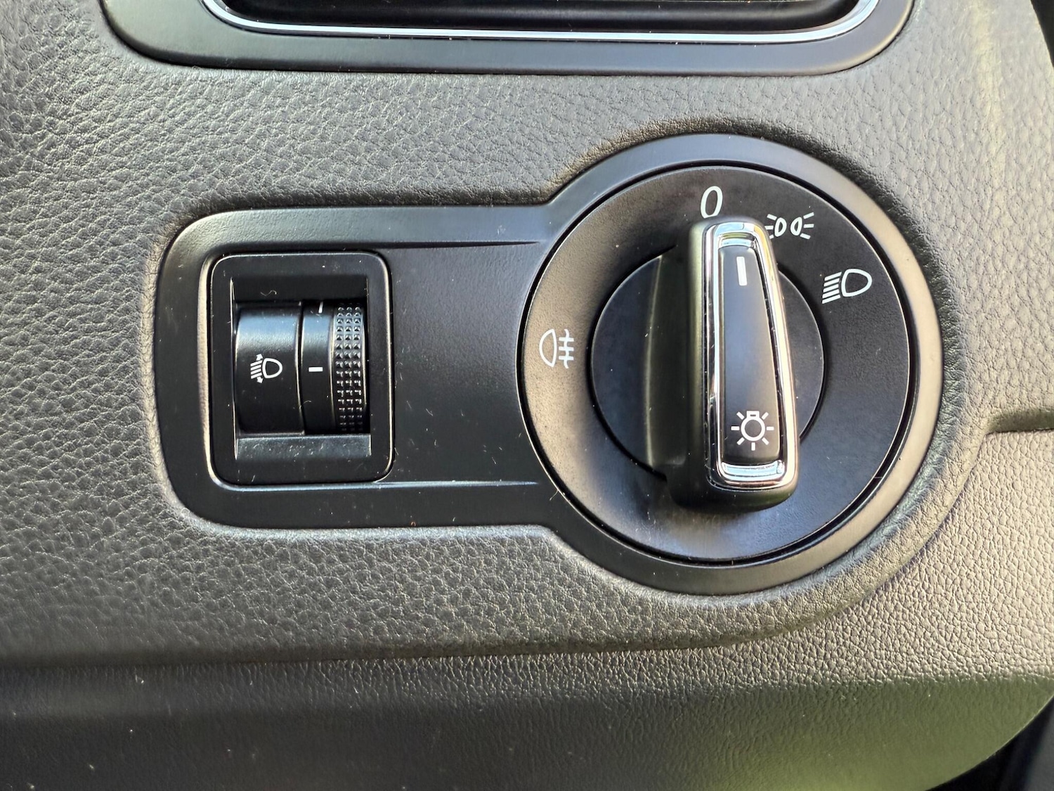 Used Volkswagen Polo for sale - 76485618: Photo 40