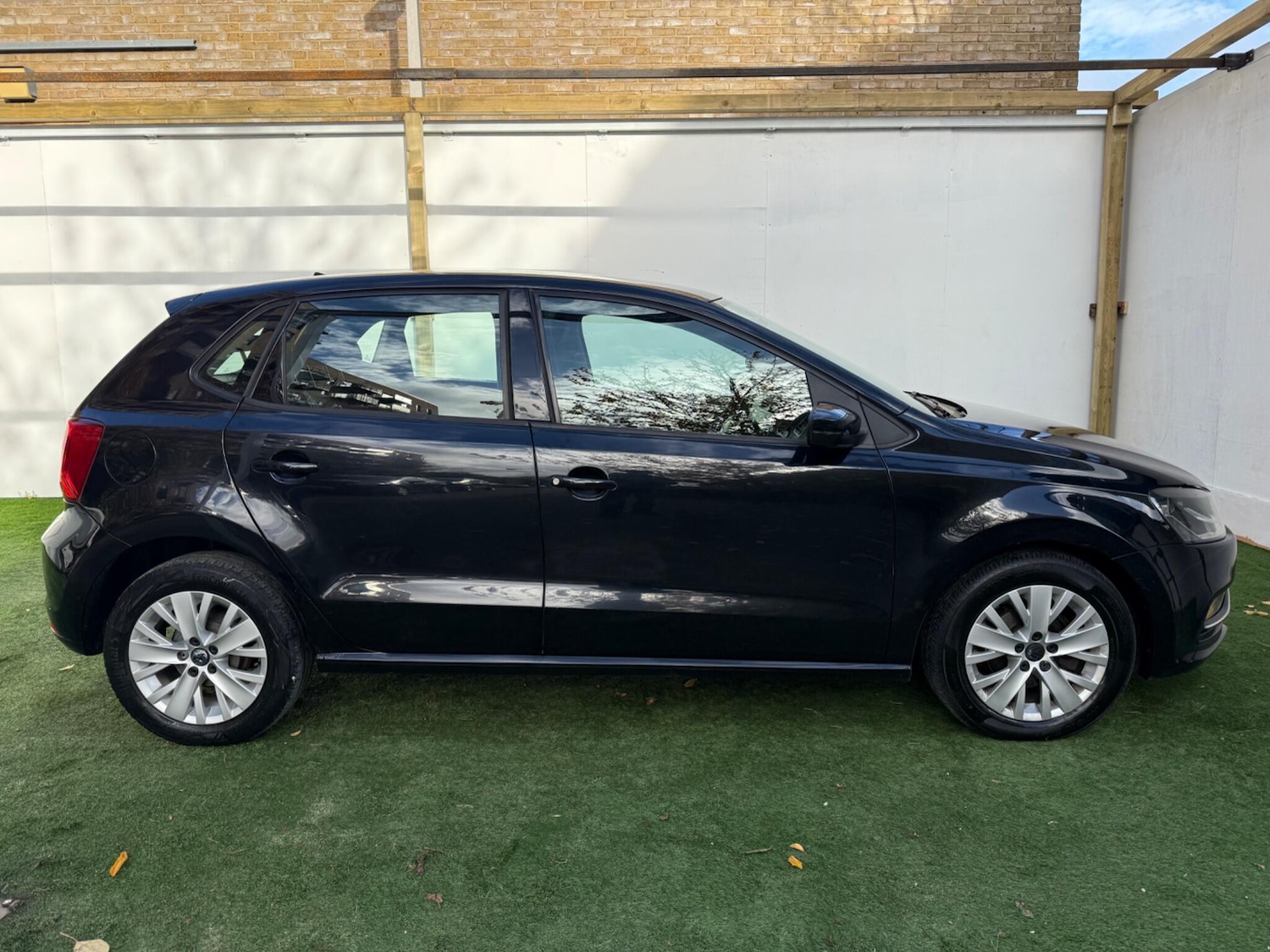 Used Volkswagen Polo for sale - 76485618: Photo 5