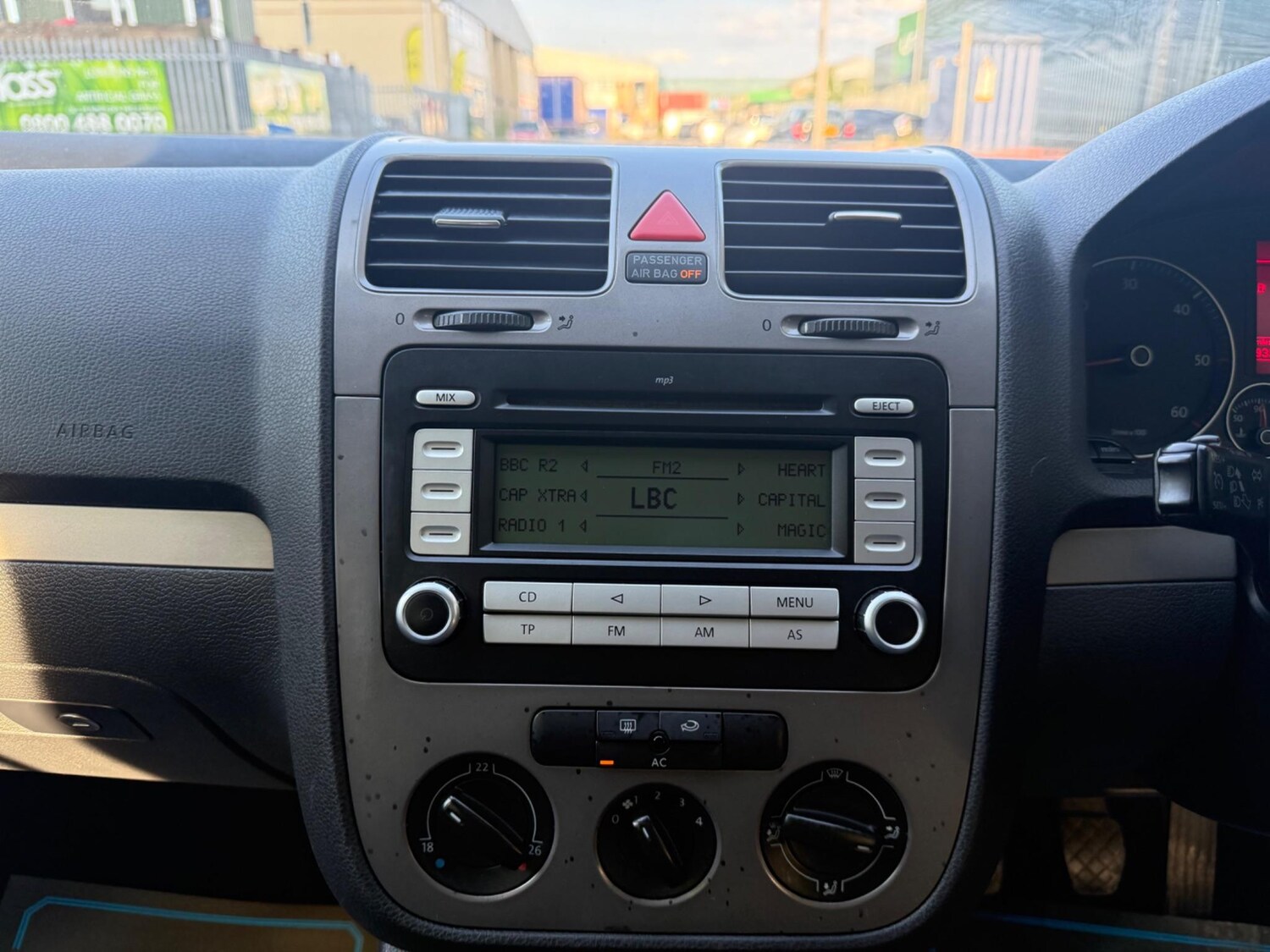 Vehicle 29