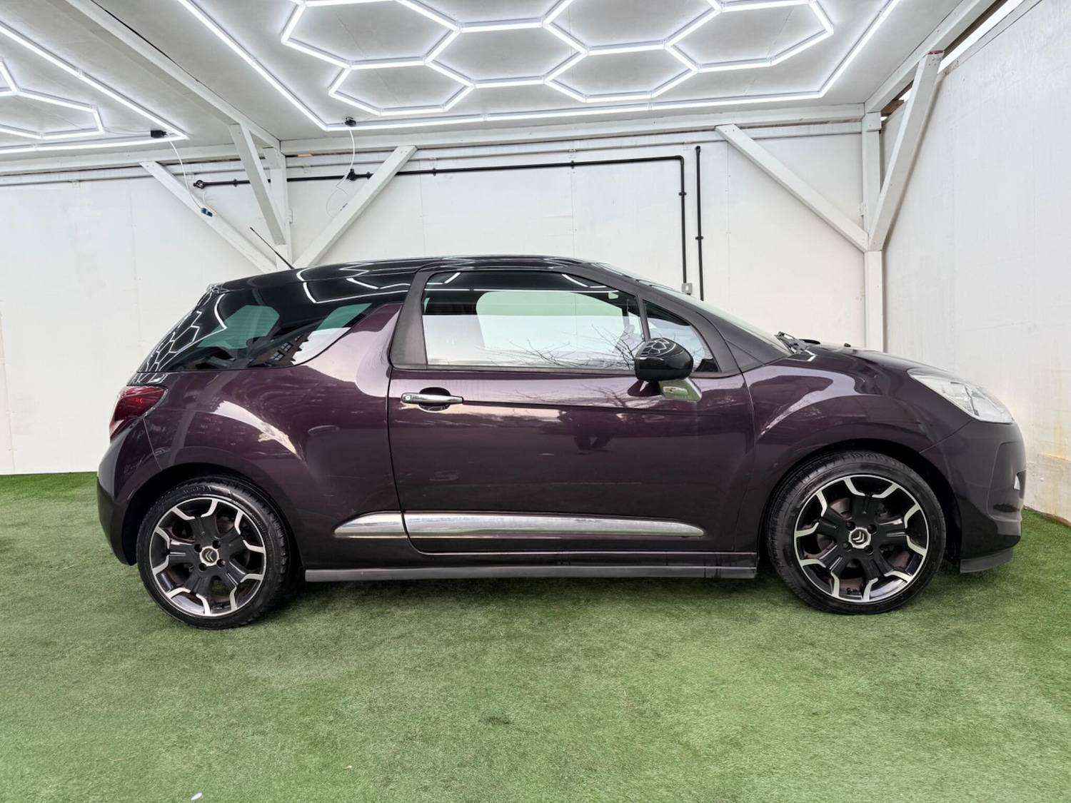 Used Citroen DS3 2014 for sale - 77573958: Photo 2