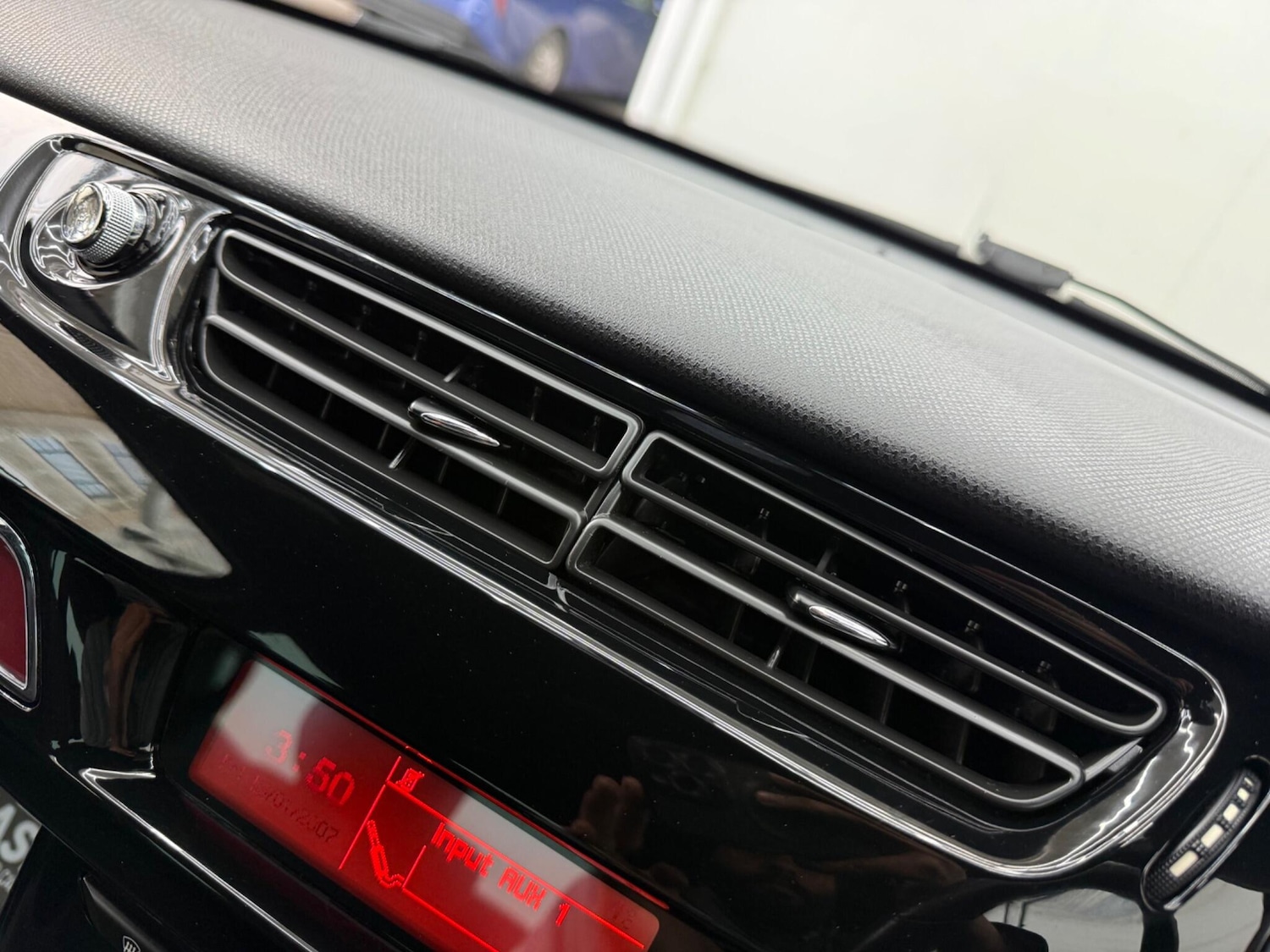 Used Citroen DS3 2014 for sale - 77573958: Photo 38