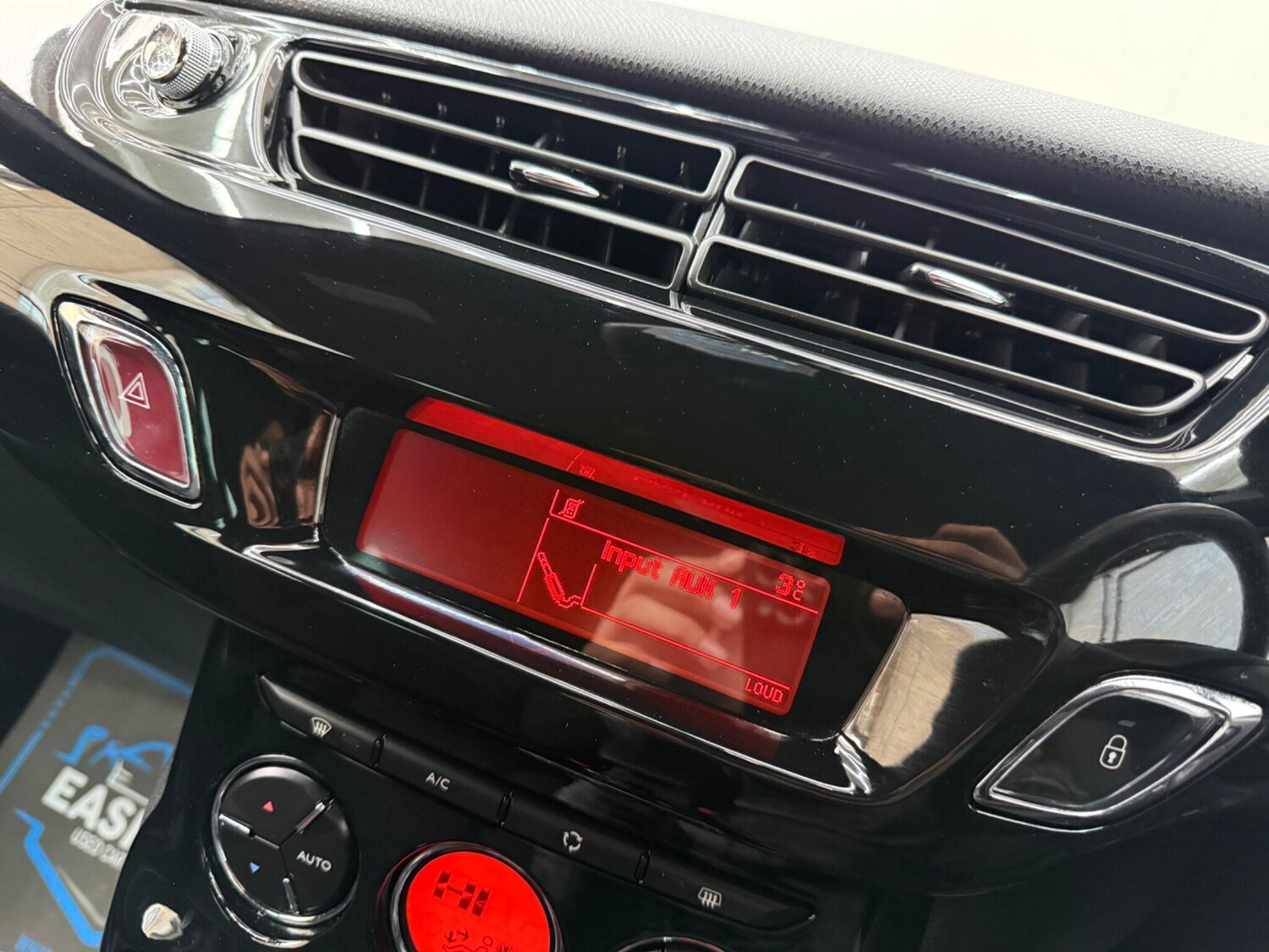 Used Citroen DS3 2014 for sale - 77573958: Photo 39