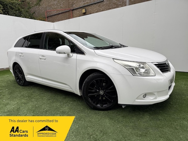 Used Toyota Avensis 2011 for sale - 76099416: Photo 1
