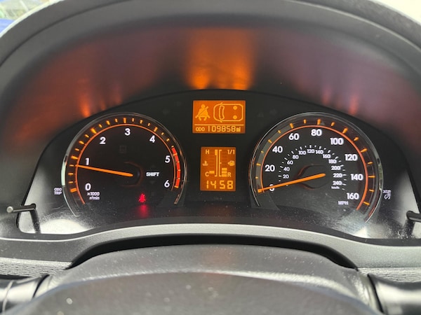 Used Toyota Avensis 2011 for sale - 76099416: Photo 33