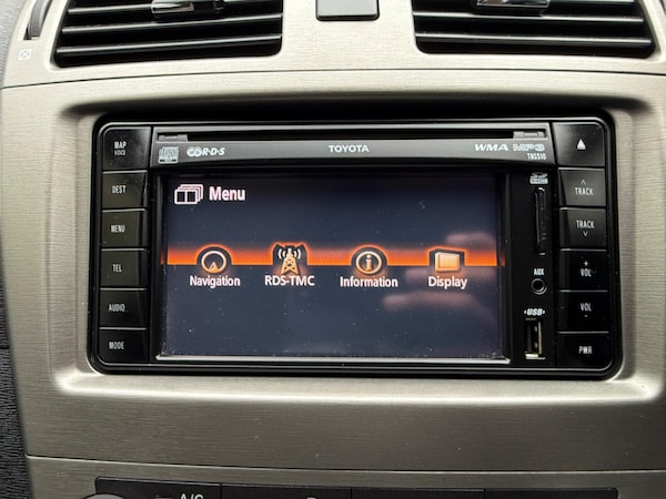 Used Toyota Avensis 2011 for sale - 76099416: Photo 46