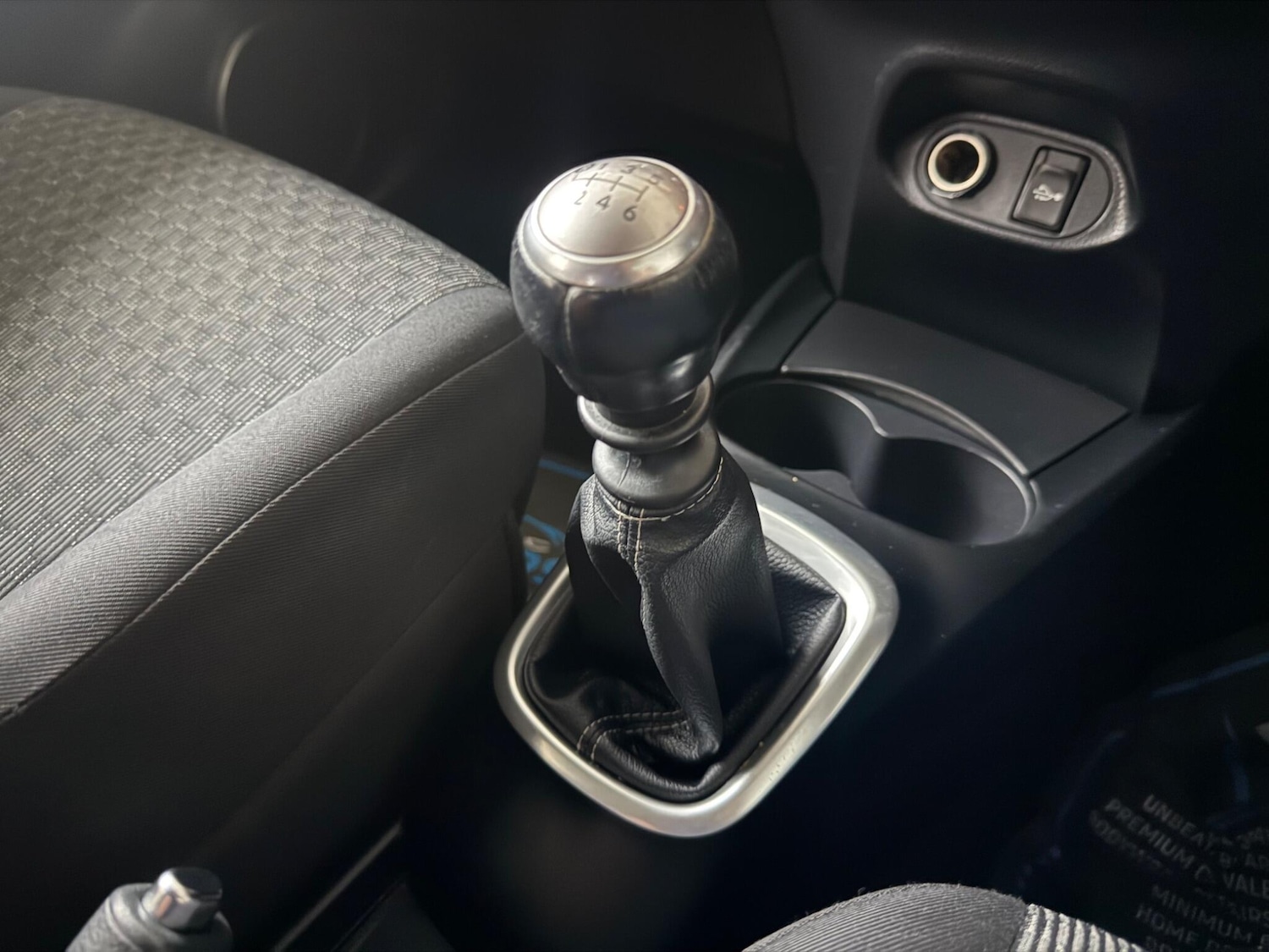 Used Toyota Yaris 2015 for sale - 76991875: Photo 54