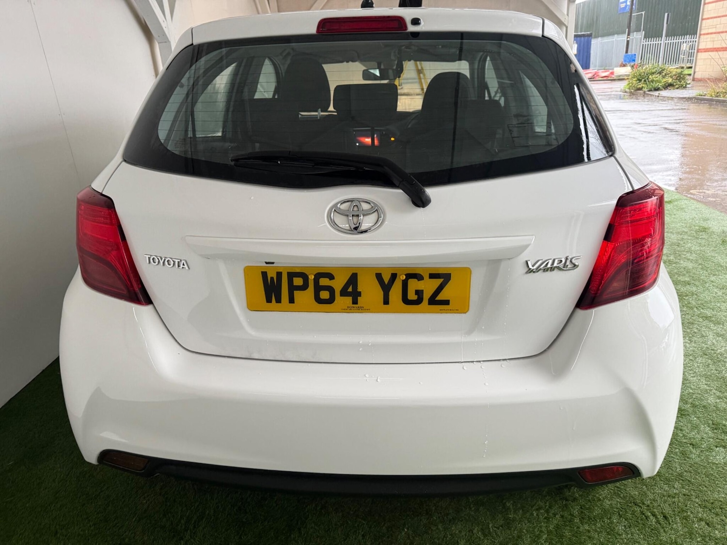 Used Toyota Yaris 2015 for sale - 76991875: Photo 7