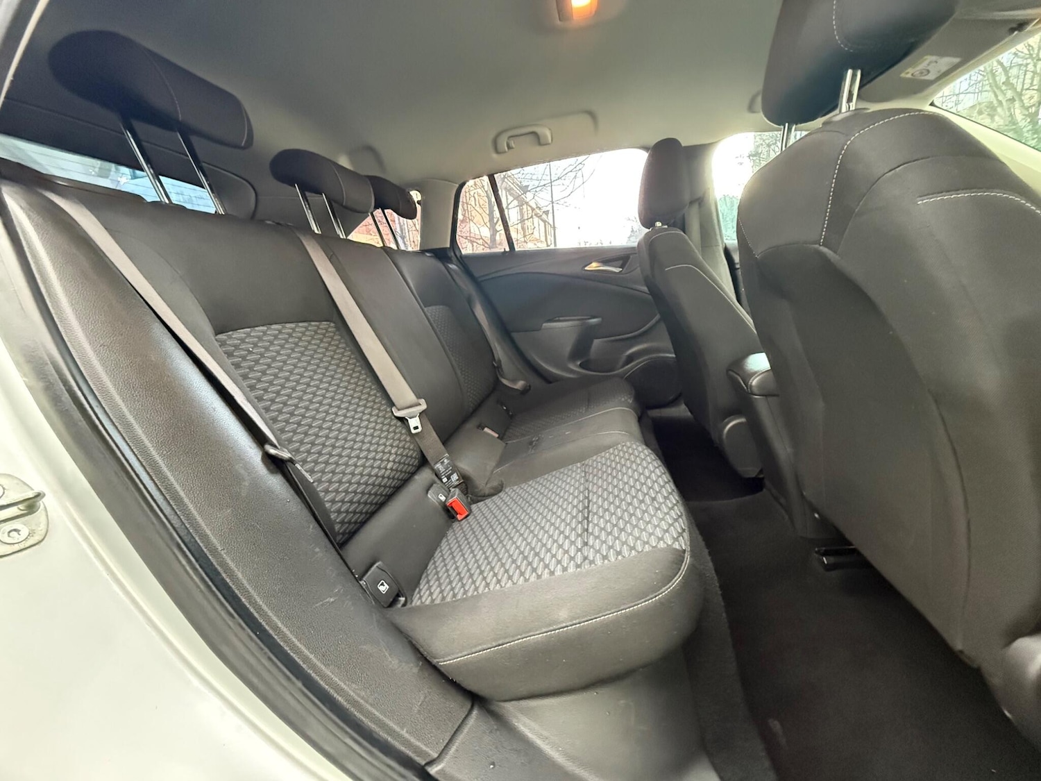 Used Vauxhall Astra 2016 for sale - 77084397: Photo 20