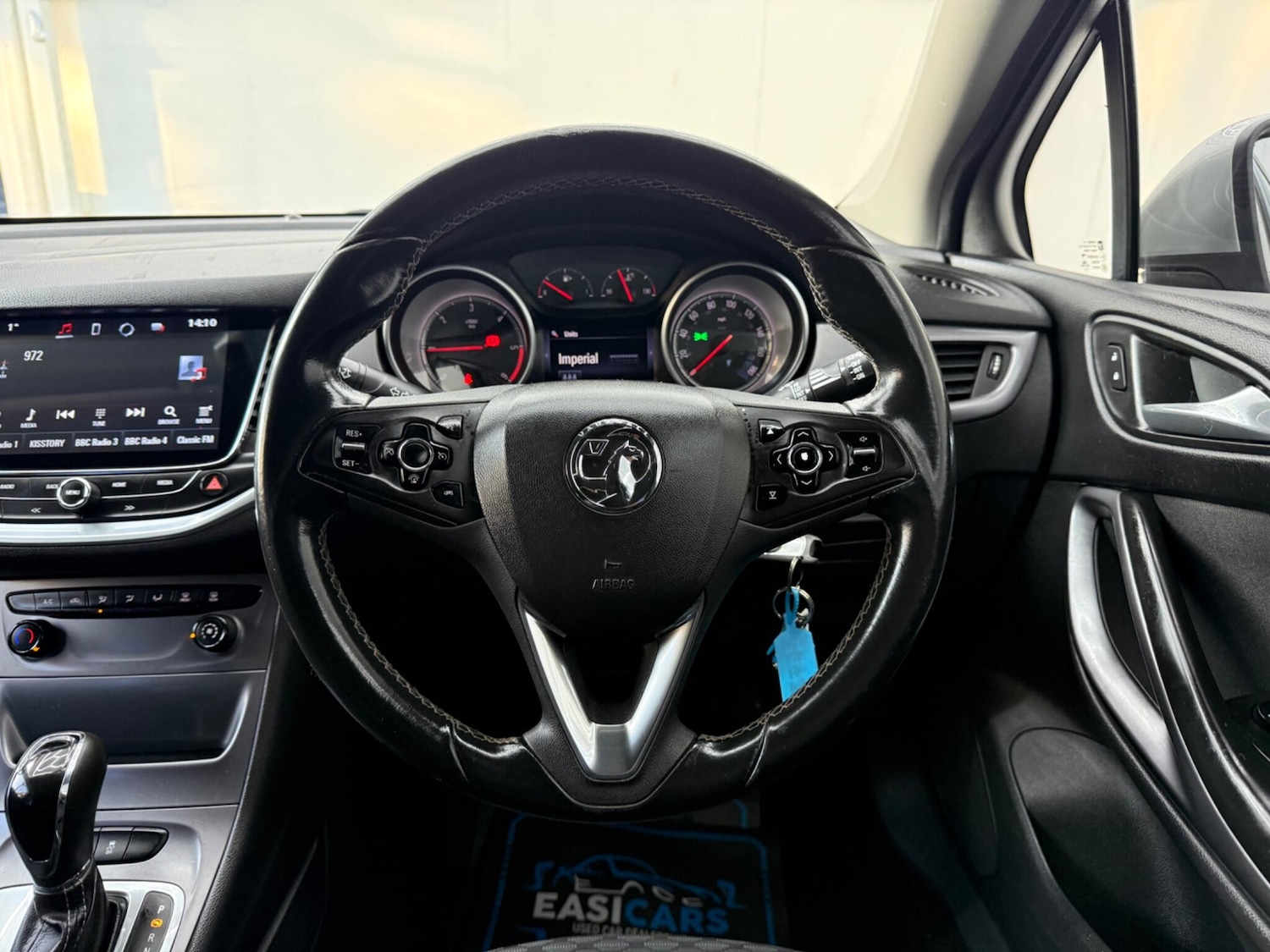 Used Vauxhall Astra 2016 for sale - 77084397: Photo 32