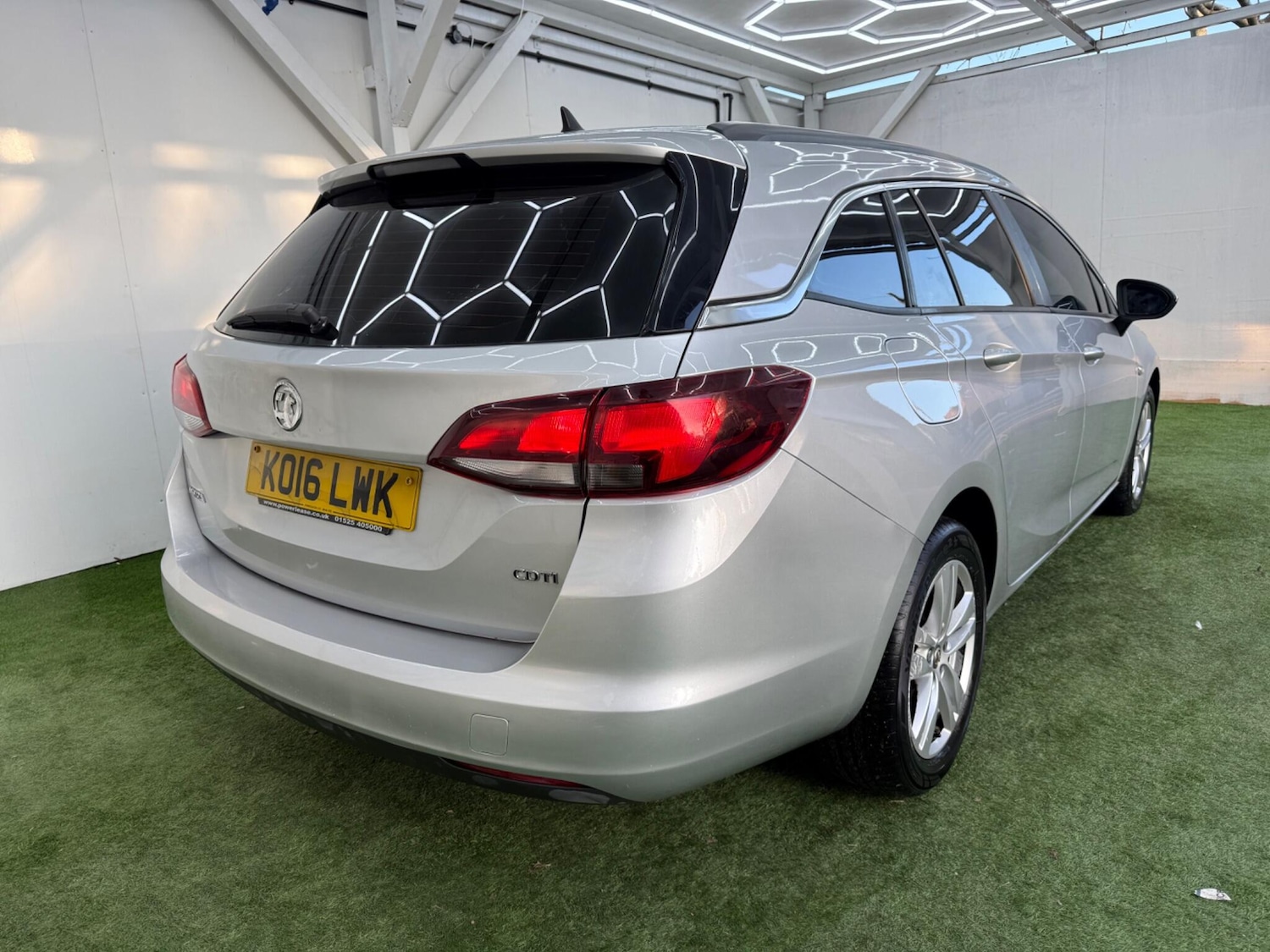 Used Vauxhall Astra 2016 for sale - 77084397: Photo 6